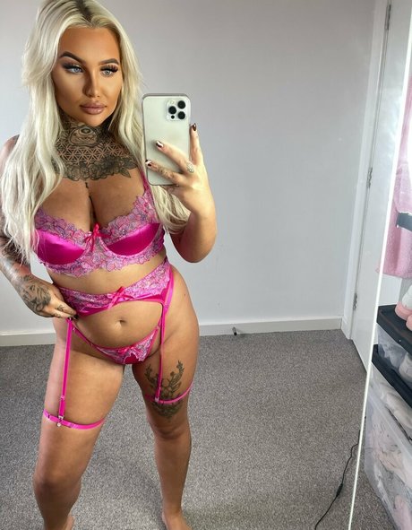 Inkedblondieeee