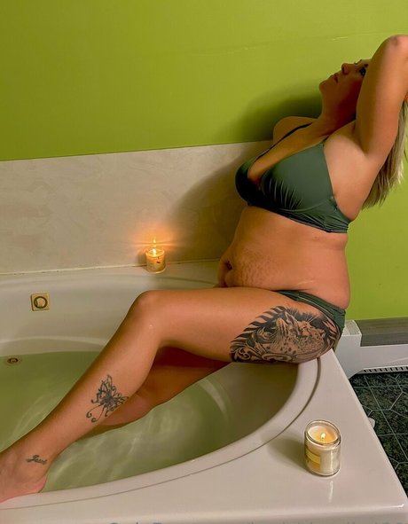 Badblondie33