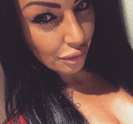 Kerrylouisexxx
