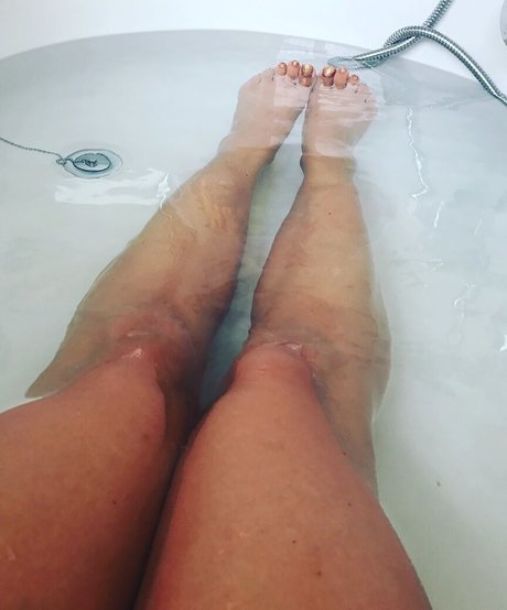 Kerrylouisexxx
