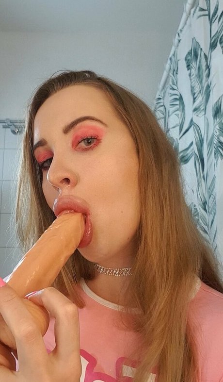 Vivianrosefree