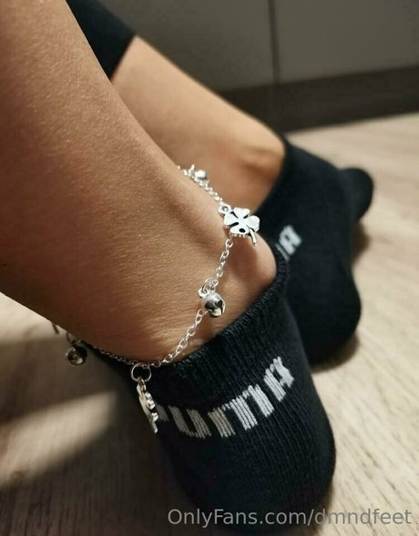 Dmndfeet