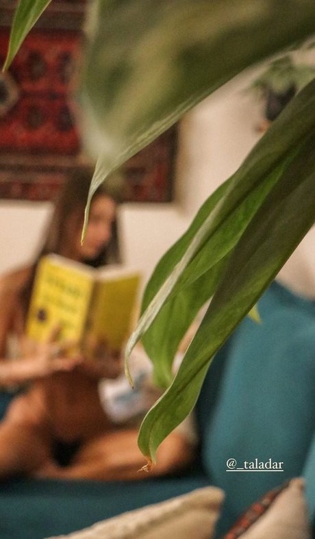 Naken lekkede OnlyFans-bilde av Tal Adar