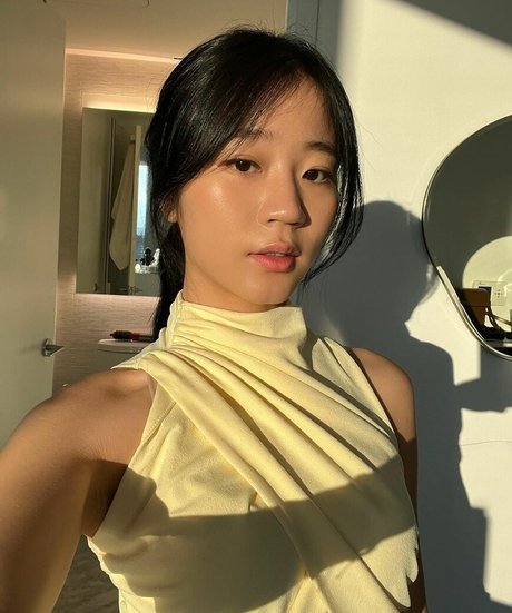 Evelyn Ha