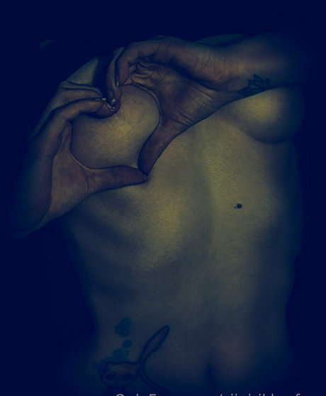 Foto desnuda filtrada de OnlyFans de Siipirikkofree