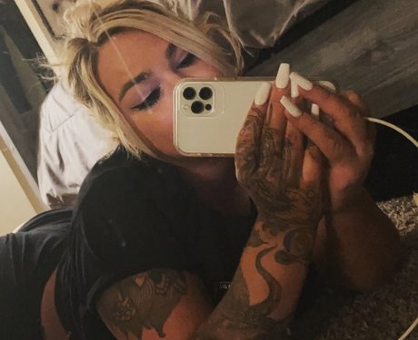 Nøgent lækket OnlyFans-billede af Gunmamii