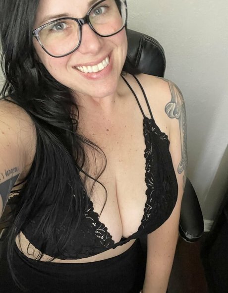 Alaston vuotanut OnlyFans-kuva Morgan Jaymes