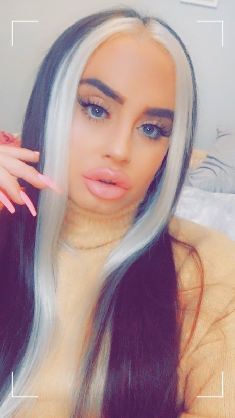 Demii Cook