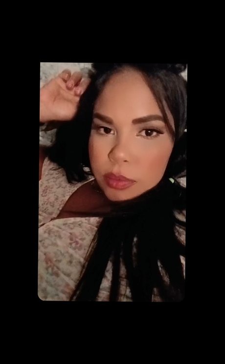 Foto nua vazada do OnlyFans de Puertorrican Summer