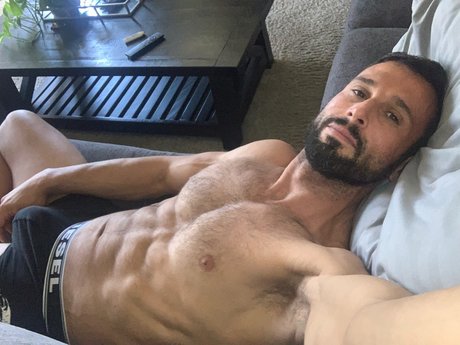 Foto nua vazada do OnlyFans de Diegovena