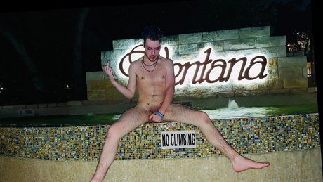 Naakte gelekte OnlyFans-foto van Dante Dark