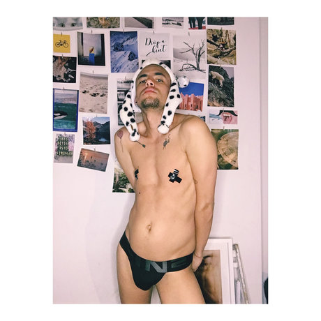 Naken läckt OnlyFans-bild av Domino Bolt