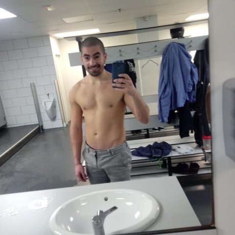Обнаженная фотография утечки OnlyFans от Rafa Serker