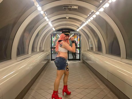 Naken läckt OnlyFans-bild av Rayondisplay