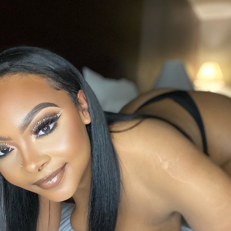 Photo nue de fuite OnlyFans de Red Ray