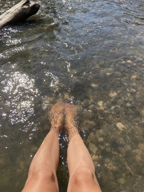 Alaston vuotanut OnlyFans-kuva Roberta