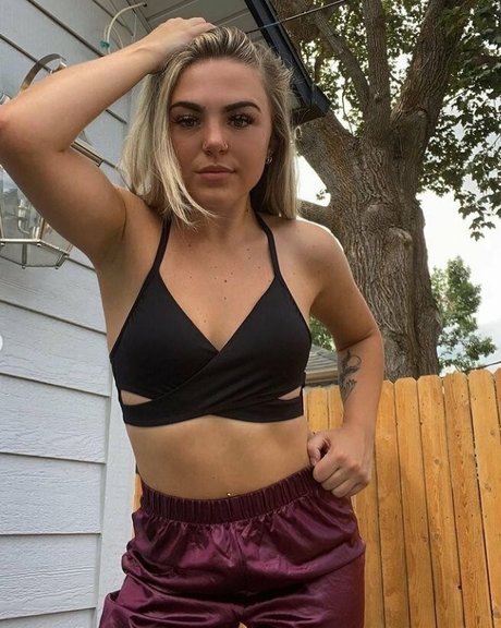 Caitlynbabyxx