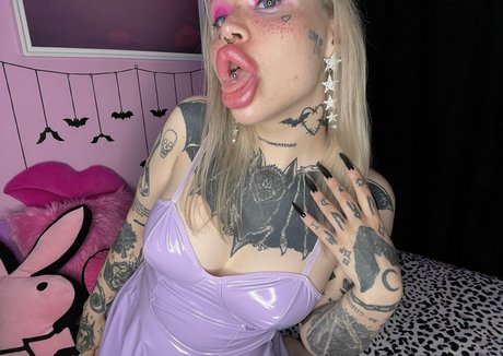 Nastybimbo