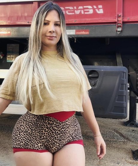 Foto nua vazada do OnlyFans de Aline Futcher Ouriques