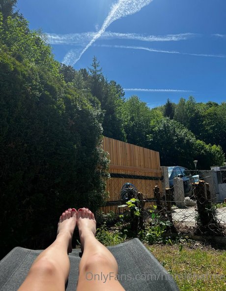Hotnanifree