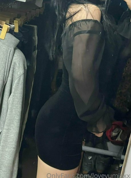 Nahá fotka uniklých OnlyFans od Loveyumixxx