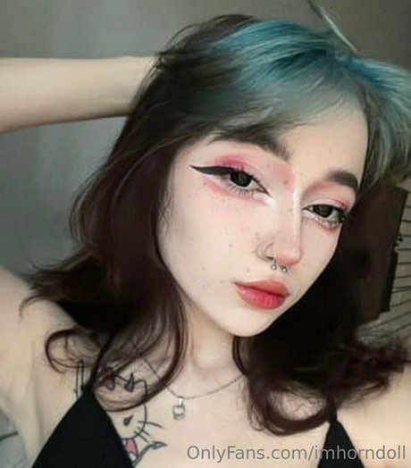 Foto desnuda filtrada de OnlyFans de Imhorndoll
