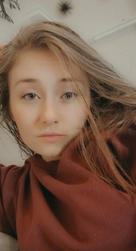 Liittleladyfree OnlyFans