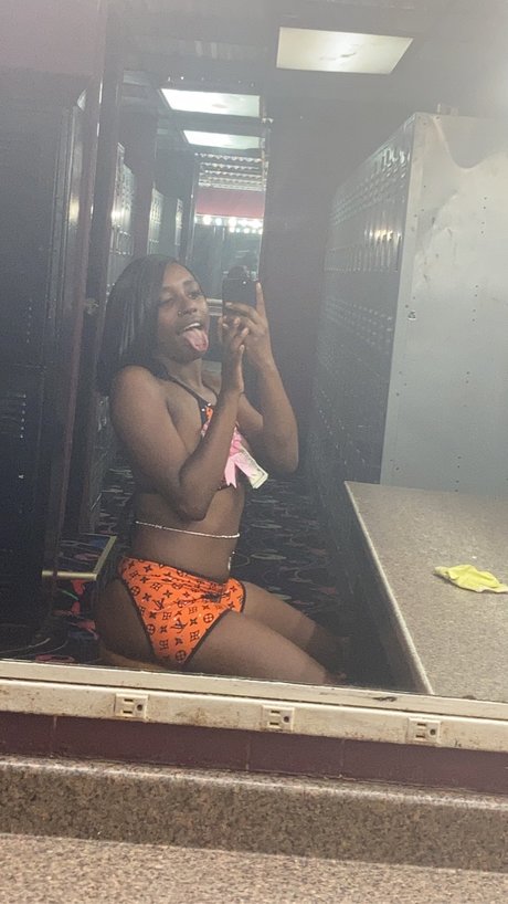 Foto nua vazada do OnlyFans de Sexy Chocolate