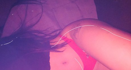 Naken läckt OnlyFans-bild av Zarasa 