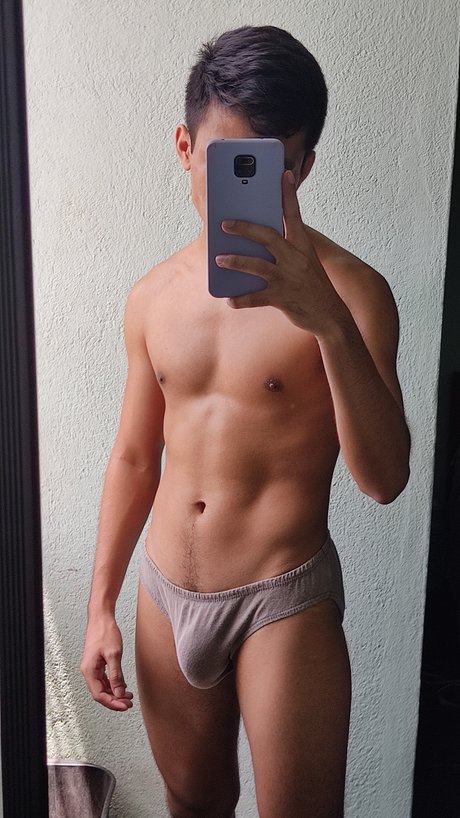 Naken läckt OnlyFans-bild av Gustavo