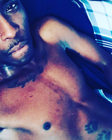 Diamondken Cruz