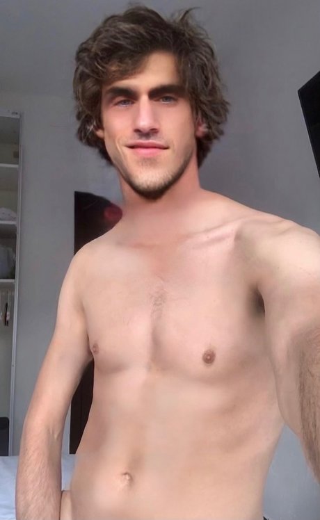 Photo nue de fuite OnlyFans de Fansports