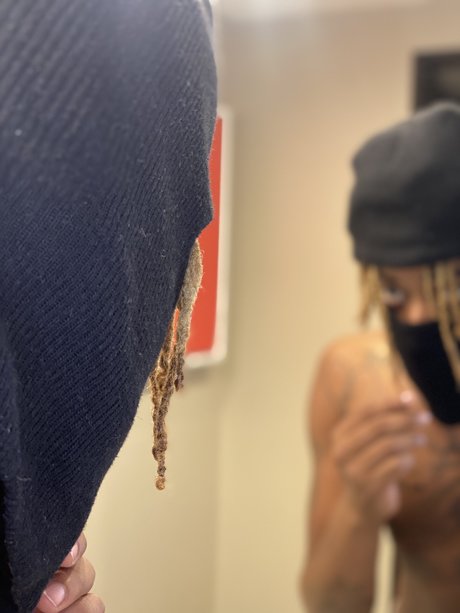 Naken läckt OnlyFans-bild av All You Ever Envied Pussy