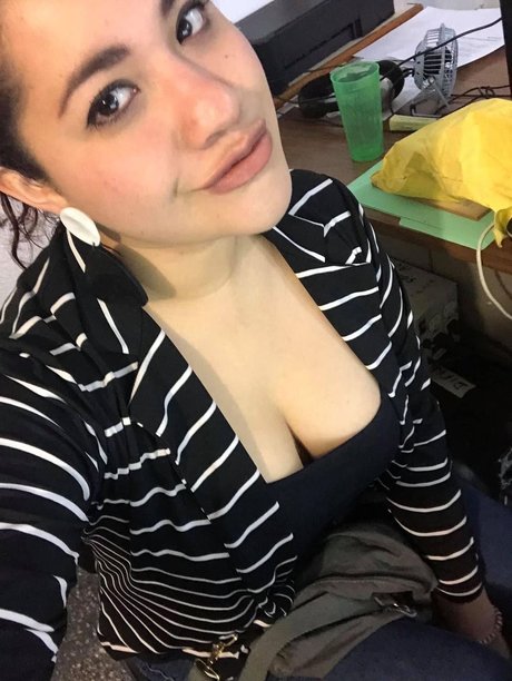 Naken läckt OnlyFans-bild av Sofia Gomez