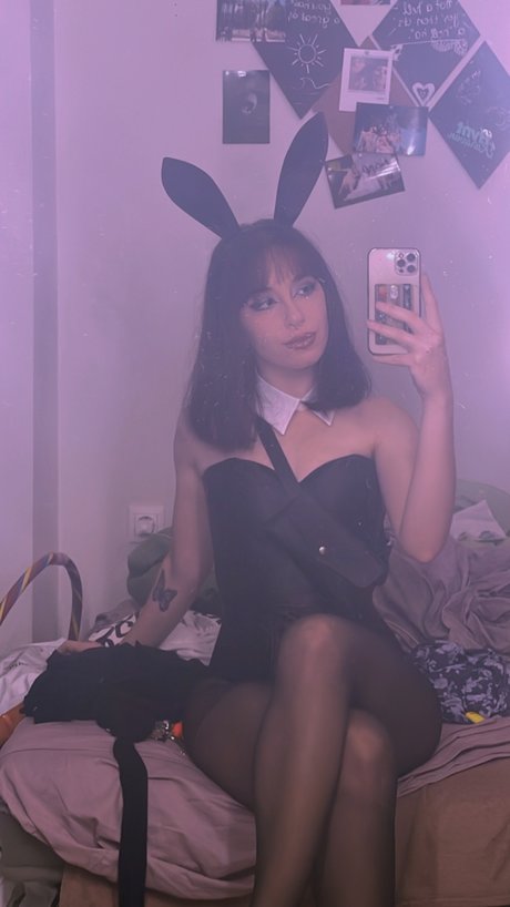 Naken läckt OnlyFans-bild av Alexia Janetky