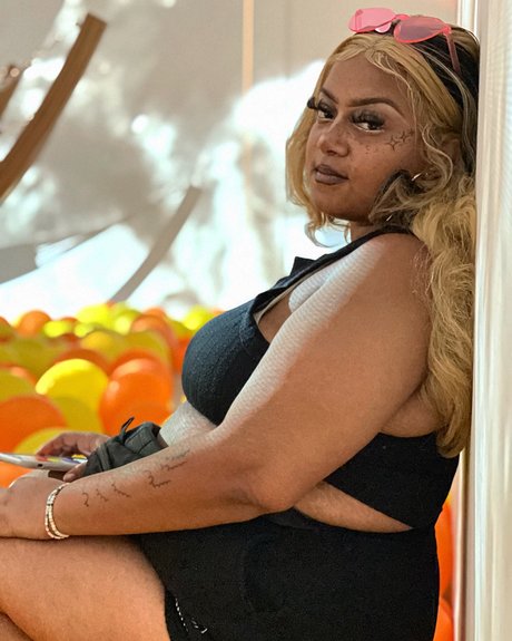 Naken läckt OnlyFans-bild av Blondie
