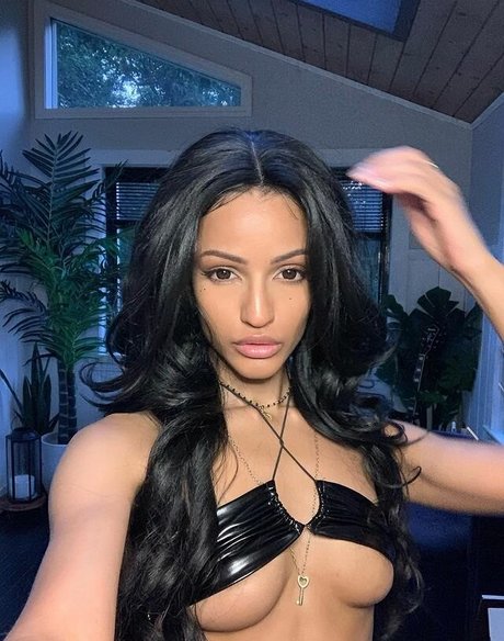 Naken läckt OnlyFans-bild av Jayecarrero