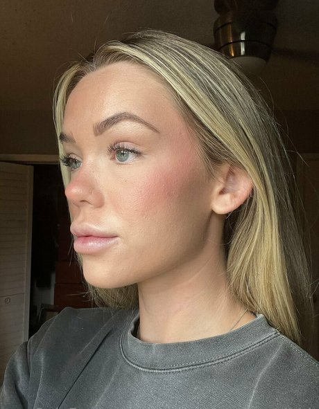 Makeupwithmeredithh