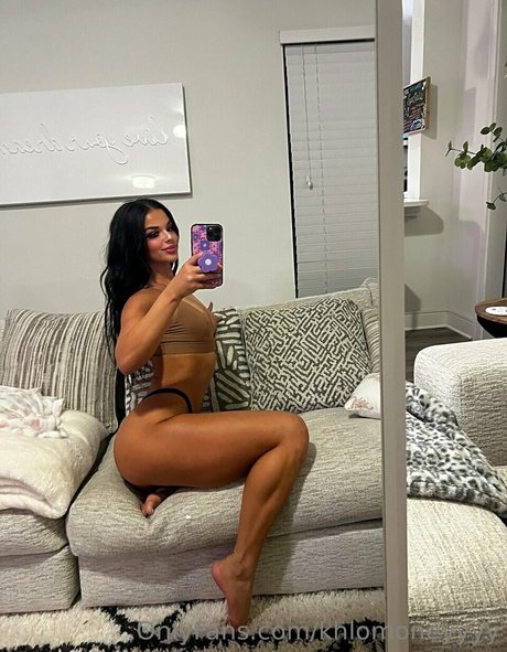 Chloe Swain