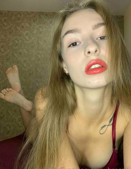 Naken lekkede OnlyFans-bilde av Margosha18