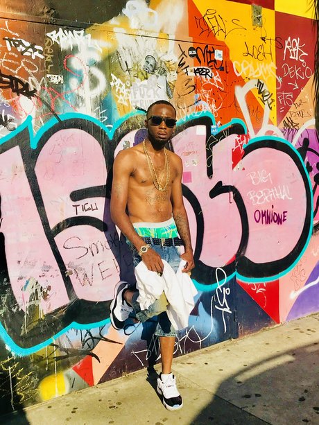 Naken läckt OnlyFans-bild av Tony Ball