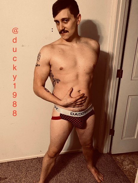 Alaston vuotanut OnlyFans-kuva Daddyo