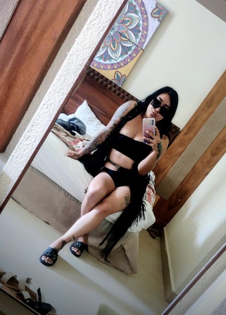 Naken läckt OnlyFans-bild av Sandy Diaz