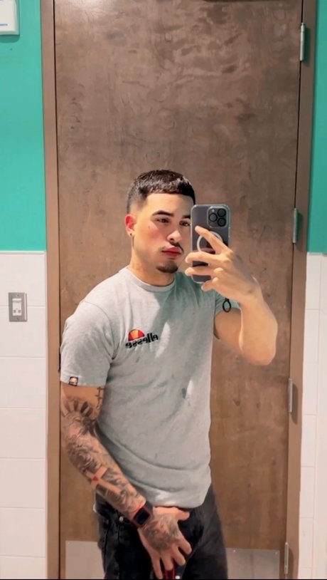 Naken läckt OnlyFans-bild av  Braillll 
