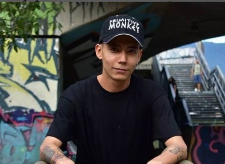 Naken läckt OnlyFans-bild av Juan Esteban Montealegre