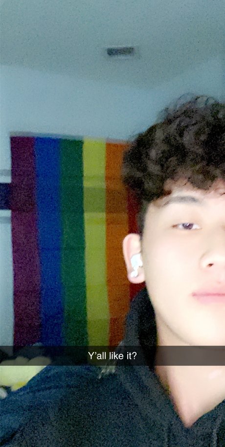 Naken läckt OnlyFans-bild av Junior
