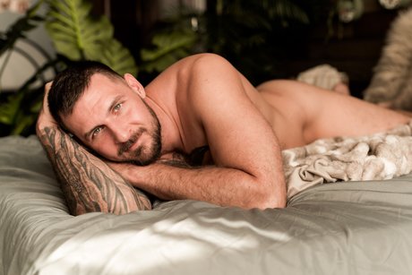 Naken läckt OnlyFans-bild av Shawn