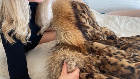 Naken läckt OnlyFans-bild av Lady Joyce  Fur Queen 