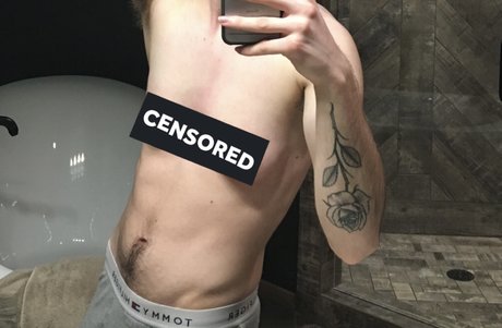 Naken läckt OnlyFans-bild av Xander