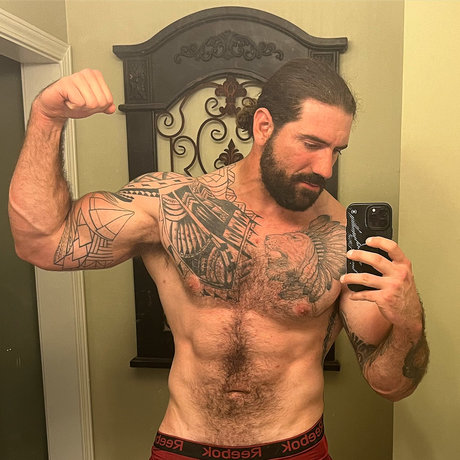 Foto nua vazada do OnlyFans de Thor Gaines